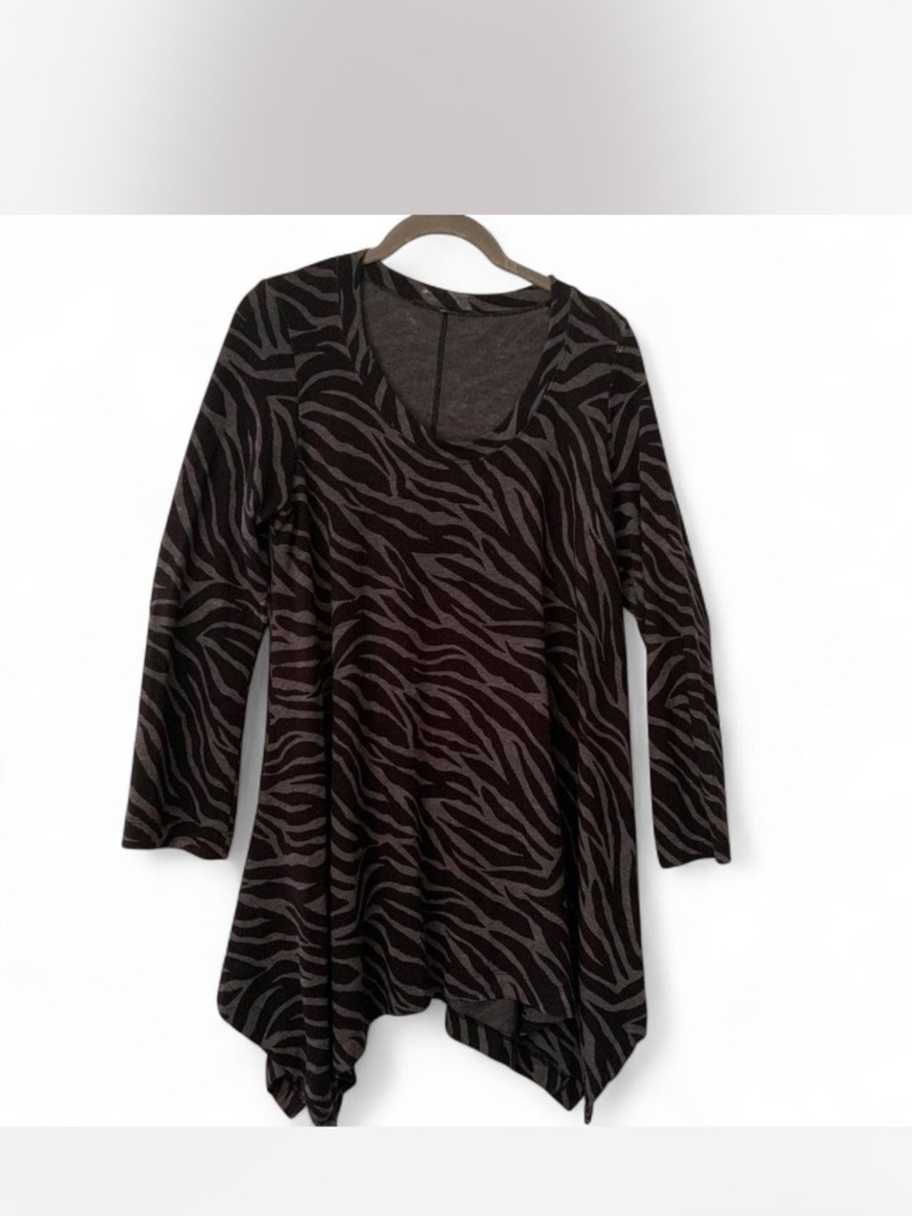 Goth Grunge Women’s Zebra-Print Scoop Neck Long Sleeve Tunic L
